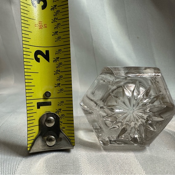 Set of 2 Vintage heavy lead crystal candle holders - Picture 2 of 7